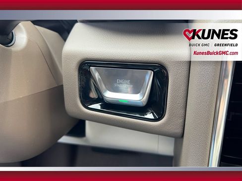 New 2026 GMC Yukon XL Denali w/ Sun & Power Step Package AWD/4WD image 31