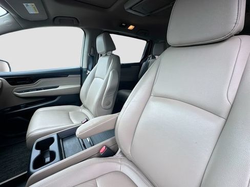 Used 2023 Honda Odyssey Touring image 26