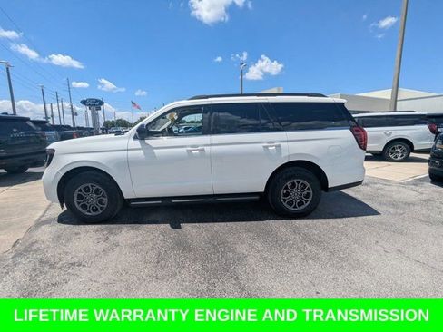 Used 2025 Ford Expedition Active RWD image 8