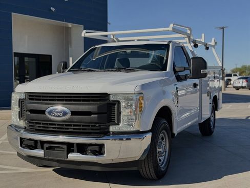 Used 2017 Ford F350 XL image 5