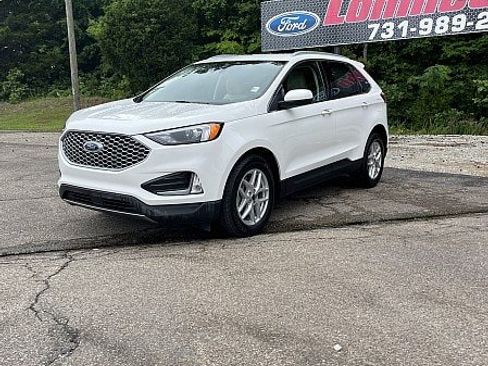 Used 2023 Ford Edge SEL w/ Convenience Package AWD/4WD image 3