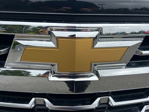 Used 2025 Chevrolet Silverado 1500 LTZ w/ LTZ Premium Package AWD/4WD image 35