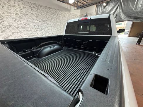 Used 2023 RAM 1500 Big Horn AWD/4WD image 14