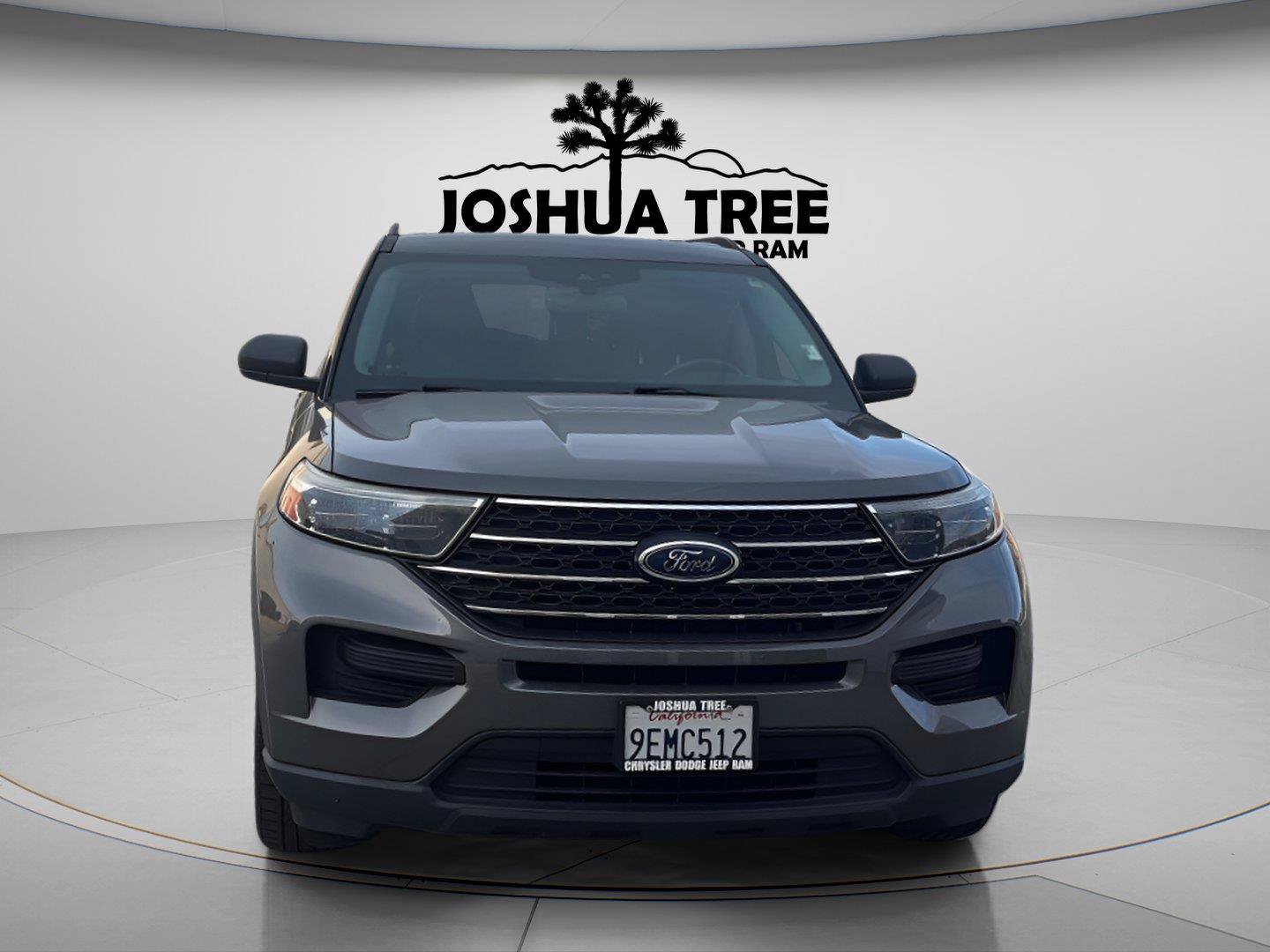 Used 2022 Ford Explorer XLT RWD image 3