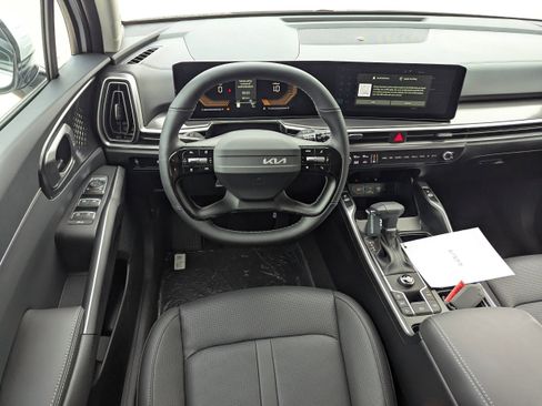 New 2026 Kia Sorento S w/ S Panoramic Sunroof Package FWD image 7