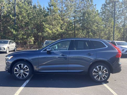 Used 2022 Volvo XC60 B5 Momentum w/ Advanced Package image 26