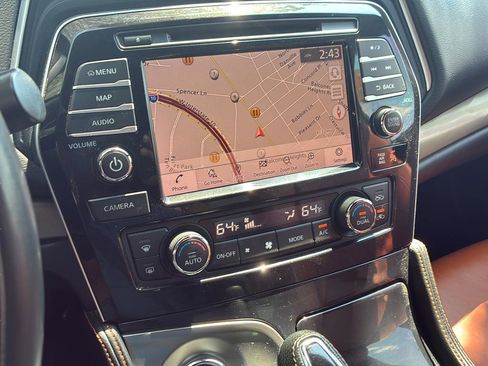 Used 2020 Nissan Maxima Platinum w/ Reserve Package FWD image 34