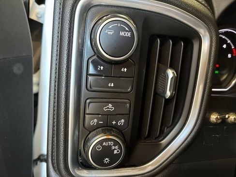 Used 2021 Chevrolet Silverado 3500 LT AWD/4WD image 13