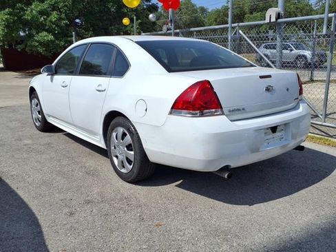 Used 2012 Chevrolet Impala Police FWD image 4