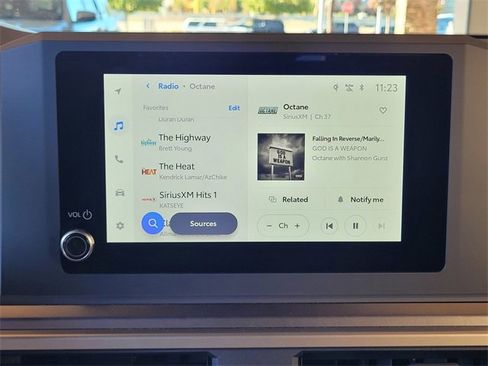 Certified 2025 Toyota 4Runner TRD Off-Road image 24