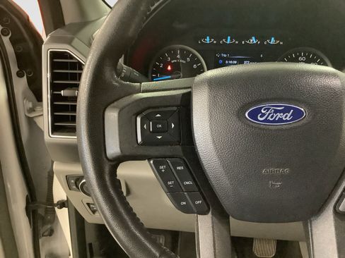 Used 2018 Ford F150 XLT w/ Equipment Group 301A Mid RWD image 18