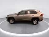 Used 2020 Toyota RAV4 XLE image 5
