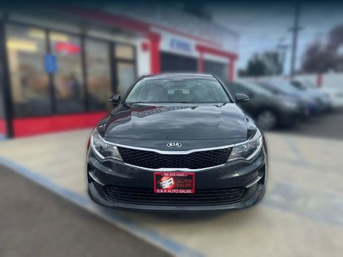 Used 2016 Kia Optima LX image 2