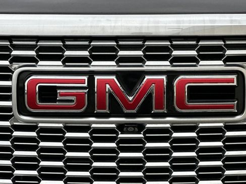 Certified 2023 GMC Yukon XL Denali w/ Max Trailering Package AWD/4WD image 41