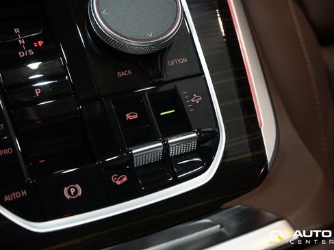 Used 2025 BMW X5 xDrive40i image 31