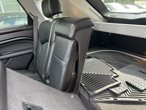Used 2014 Cadillac SRX Luxury w/ Driver Awareness Package AWD/4WD image 23