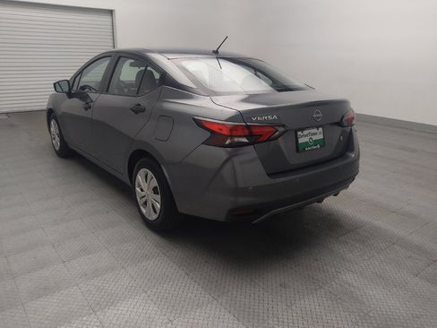 Used 2025 Nissan Versa S FWD image 5