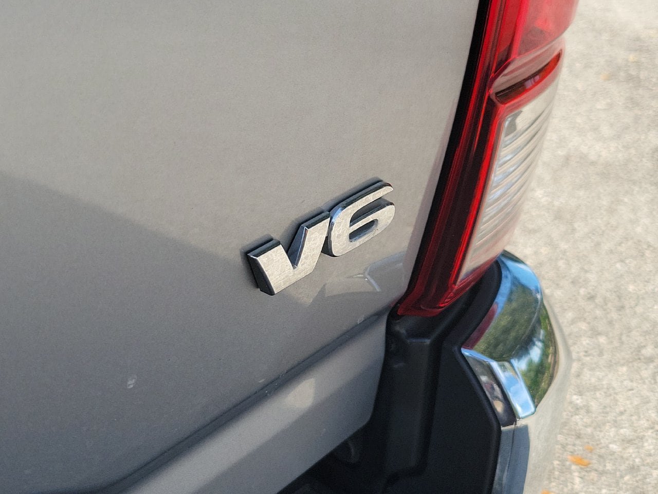 Used 2021 Toyota Tacoma SR5 RWD image 7