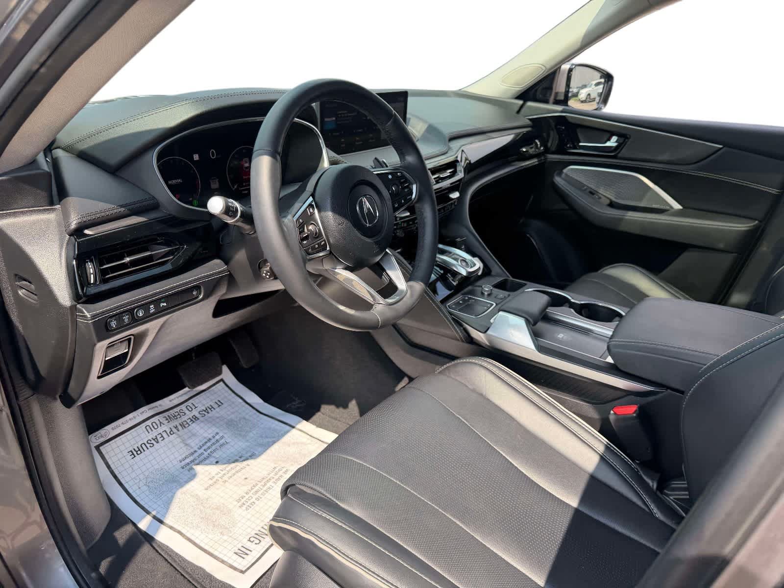 Used 2024 Acura MDX w/ Advance Package AWD/4WD image 14