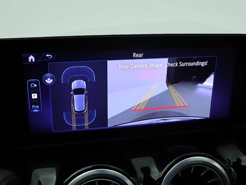 Certified 2025 Mercedes-Benz GLA 250 image 13