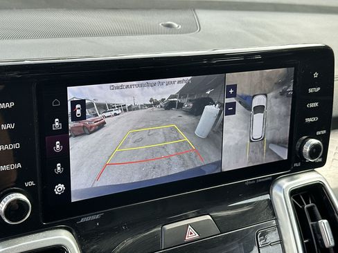 Certified 2022 Kia Sorento SX FWD image 21