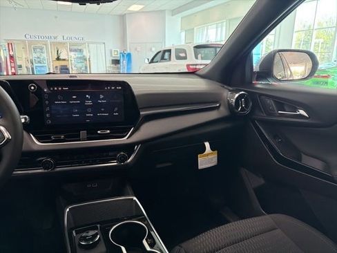 New 2026 Chevrolet Equinox LT FWD image 20