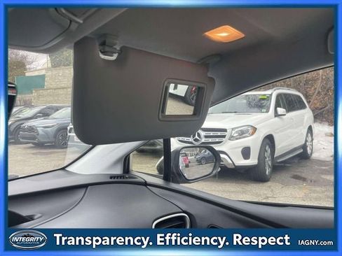 Certified 2021 Toyota Prius Prime XLE image 30