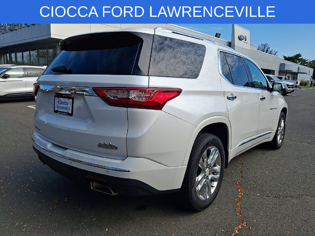 Used 2018 Chevrolet Traverse High Country AWD/4WD image 8