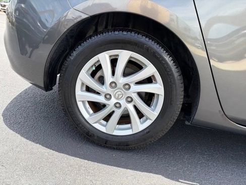 Used 2012 MAZDA MAZDA3 i Touring FWD image 7