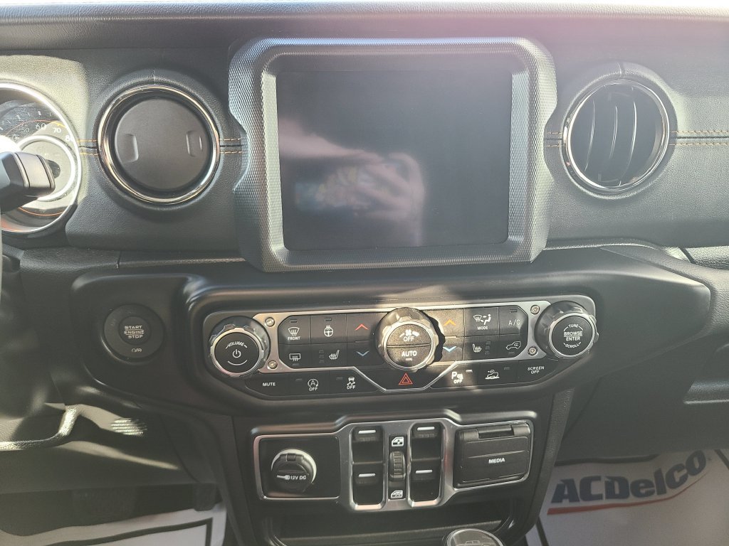 Used 2022 Jeep Gladiator Overland AWD/4WD image 25