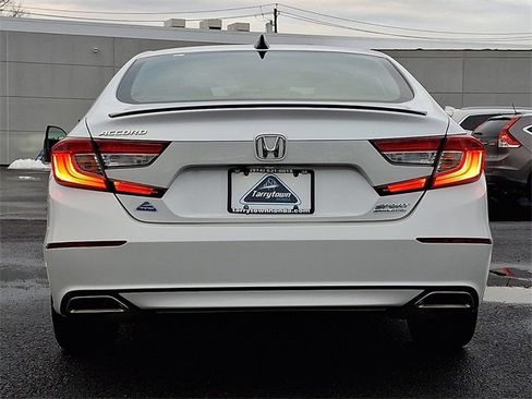 Certified 2022 Honda Accord Sport Special Edition image 5