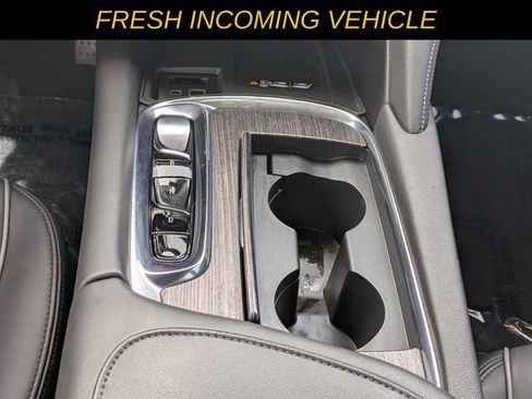 Used 2023 Buick Enclave Avenir w/ Avenir Technology Package FWD image 16