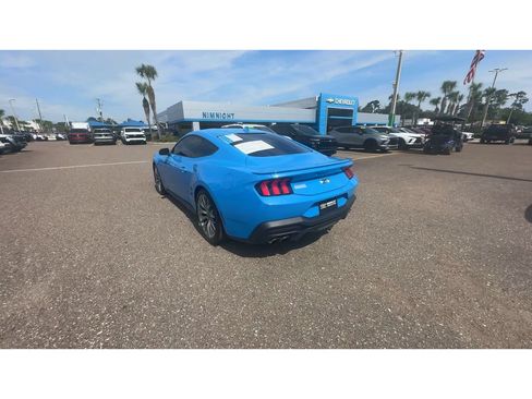 Used 2024 Ford Mustang GT Premium RWD image 6