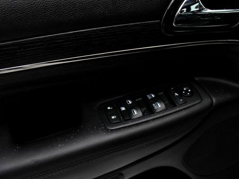 Used 2019 Jeep Grand Cherokee High Altitude image 14