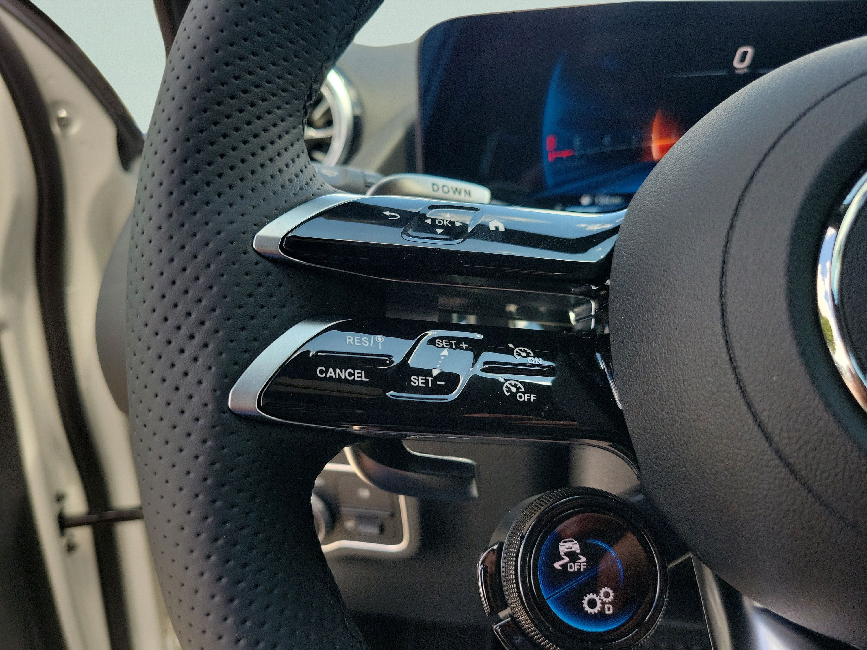 New 2026 Mercedes-Benz GLA 35 AMG 4MATIC image 23
