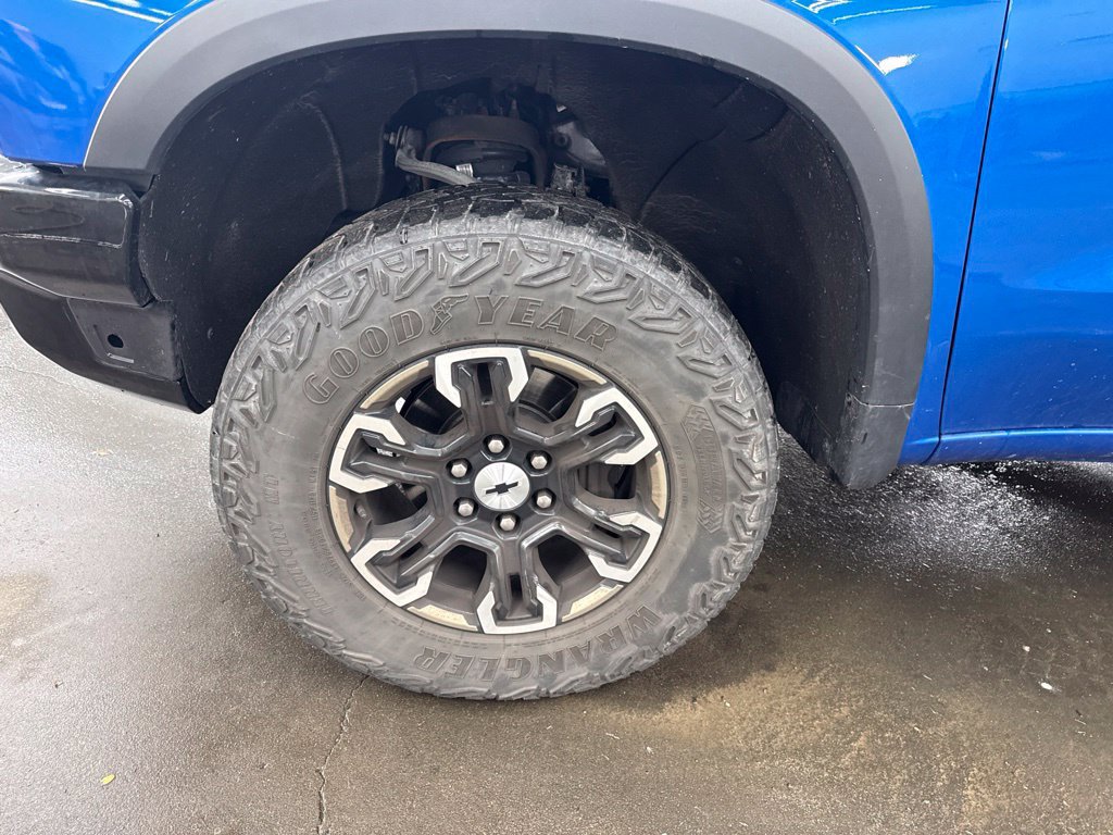 Used 2022 Chevrolet Silverado 1500 ZR2 AWD/4WD image 11