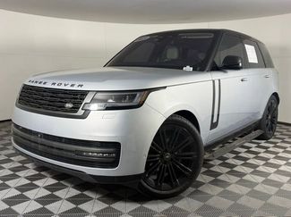 Used 2023 Land Rover Range Rover SE video 1