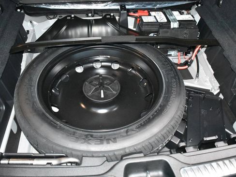 Certified 2024 Mercedes-Benz GLC 300 4MATIC image 26