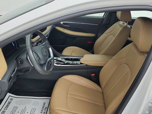 Used 2023 Hyundai Sonata Limited w/ Preferred Accessory Package image 22