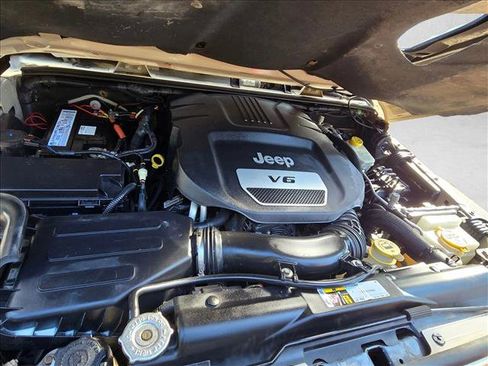 Used 2016 Jeep Wrangler Unlimited Sahara w/ Max Tow Package image 21