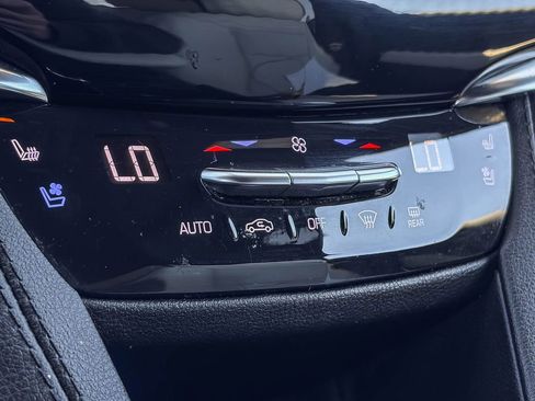 Certified 2023 Cadillac XT6 Sport AWD/4WD image 28