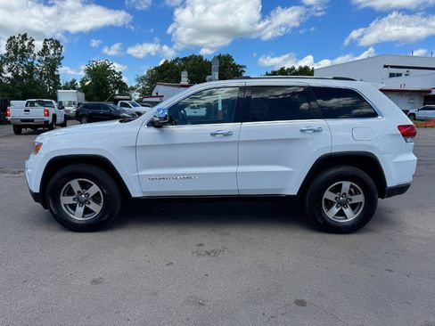 Used 2015 Jeep Grand Cherokee Limited AWD/4WD image 2