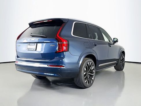 New 2026 Volvo XC90 B6 Plus w/ Protection Package Premier image 7