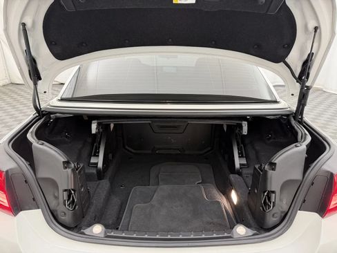 Used 2018 BMW M4 Convertible RWD image 43