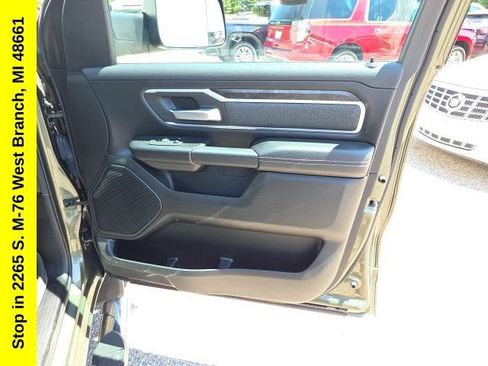 Used 2020 RAM 1500 Big Horn AWD/4WD image 47