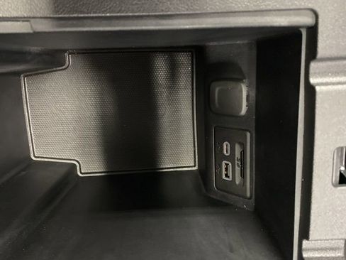 Used 2025 Chevrolet Blazer RS w/ Enhanced Convenience Package image 53