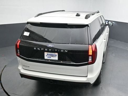 New 2026 Ford Expedition Active image 22