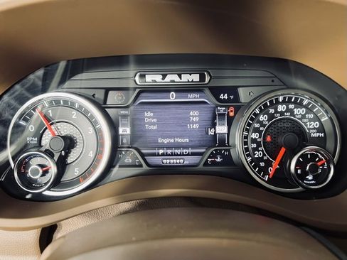 Used 2023 RAM 3500 Laramie image 25