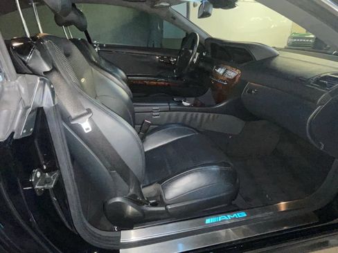 Used 2011 Mercedes-Benz CL 63 AMG image 13