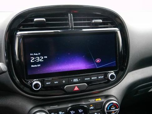 Used 2024 Kia Soul EX FWD image 27